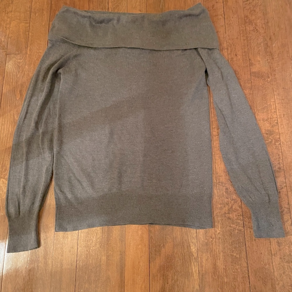 BCBG MAXAZRIA Sweater Sz. M